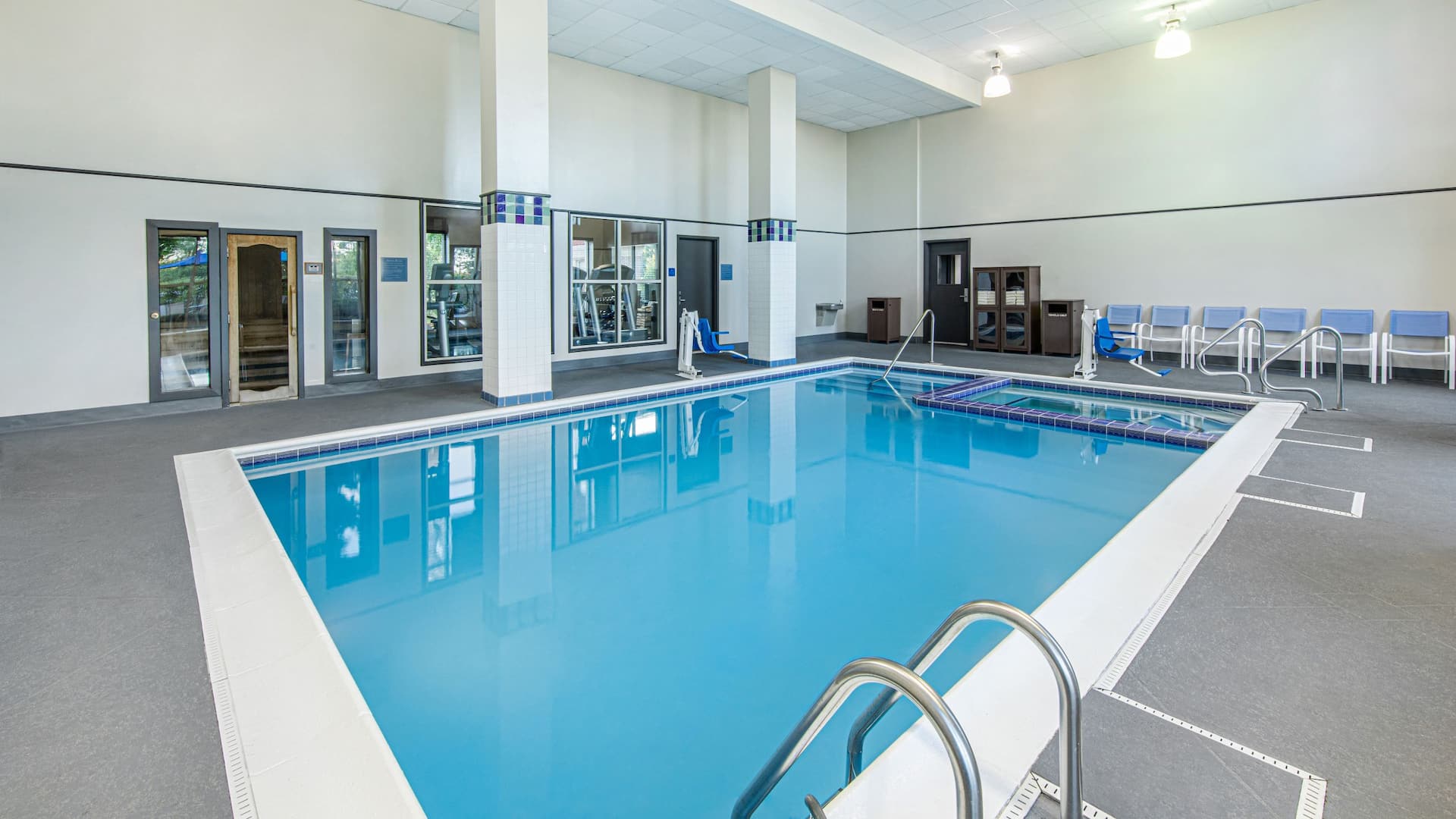 Hyatt House Chicago/Schaumburg Pool