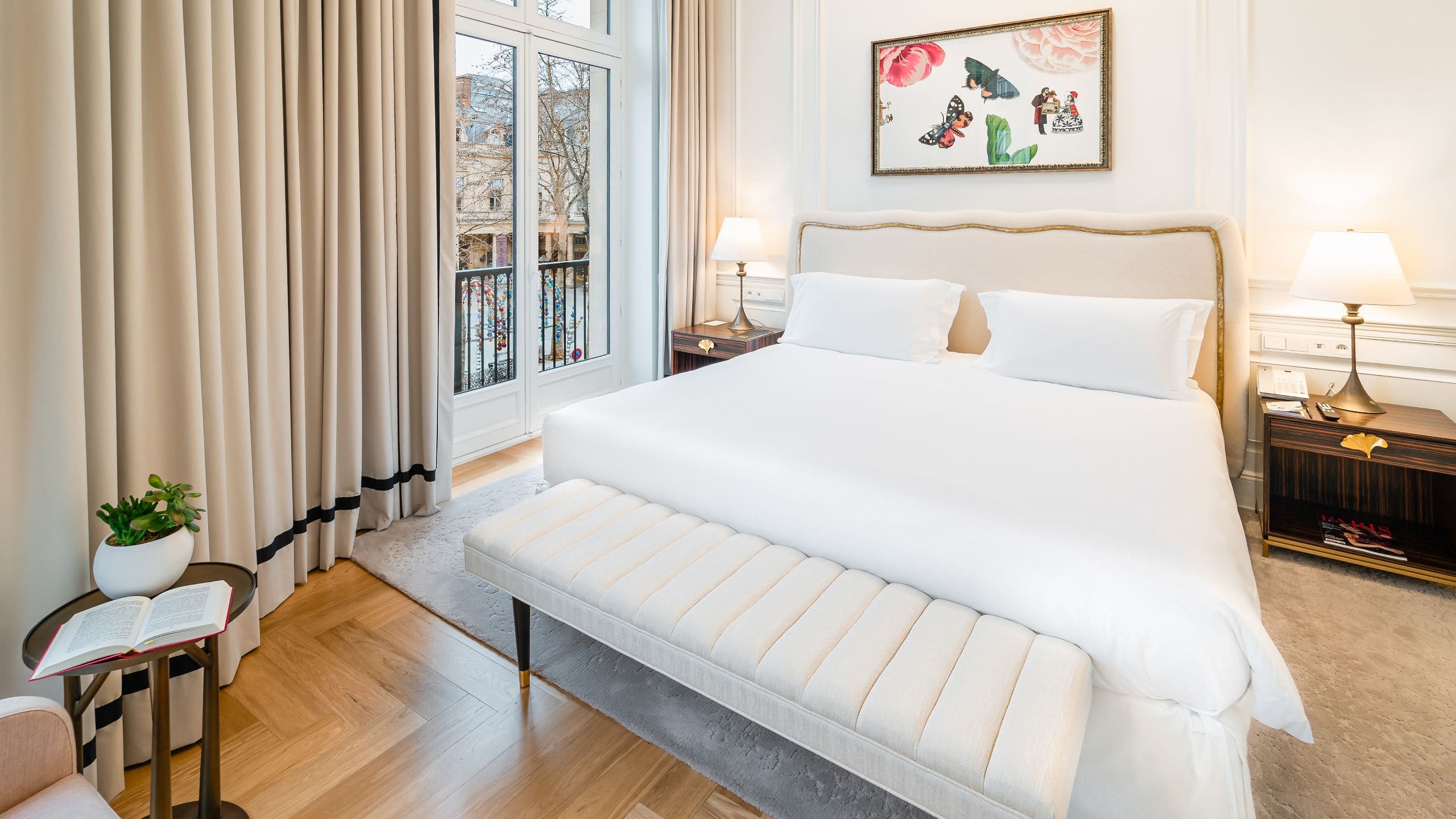Hôtel du Louvre Pissarro Suite Bedroom
