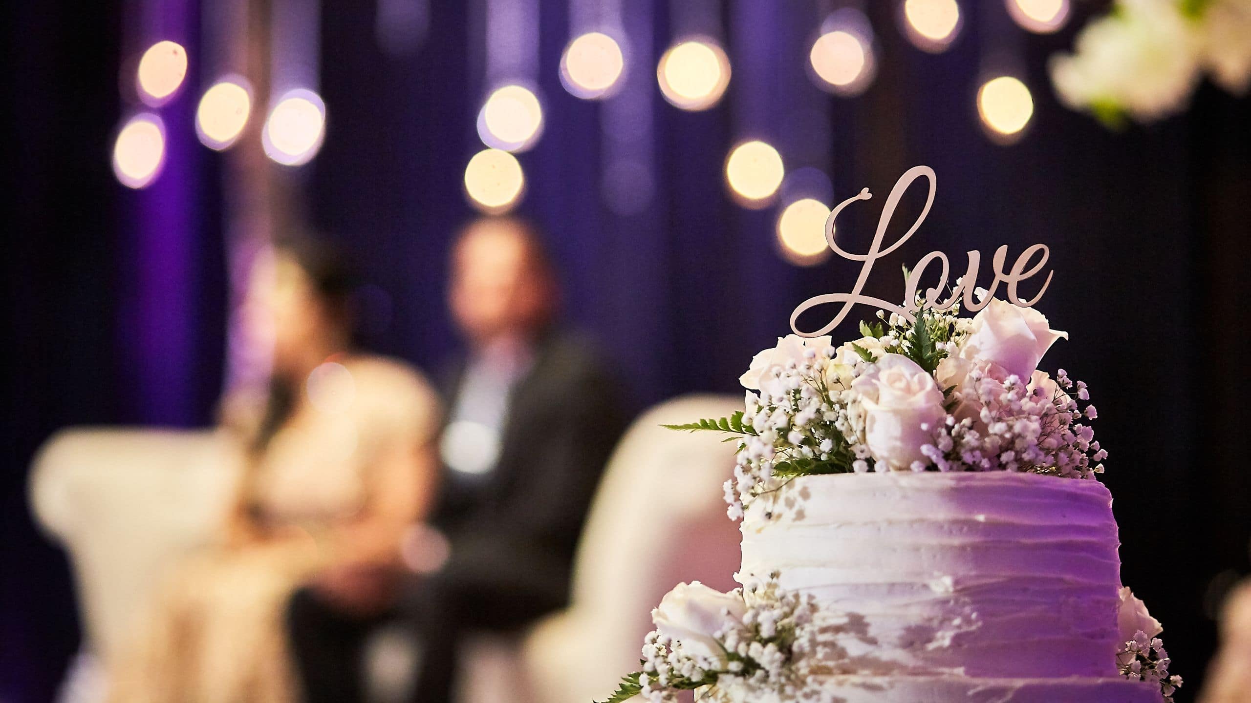 Hyatt at Olive 8 Cake Bride Groom