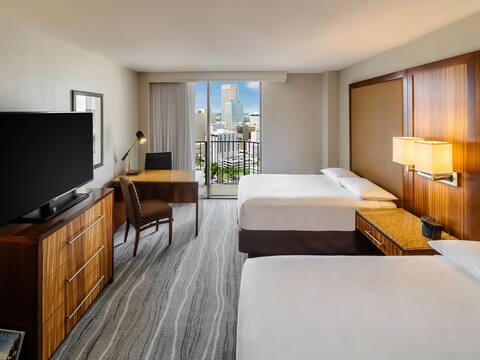 Downtown Miami Waterfront Hotels | Hyatt Regency Miami