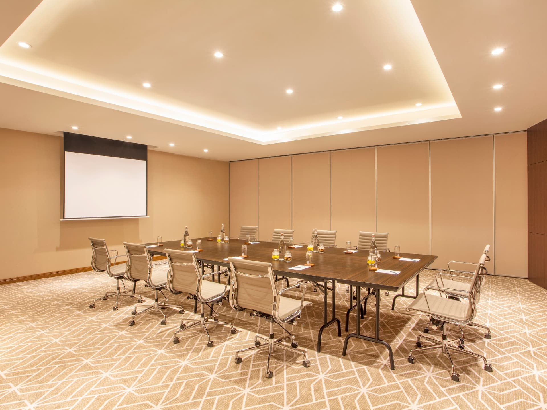 Hyatt Regency Thrissur Boardroom