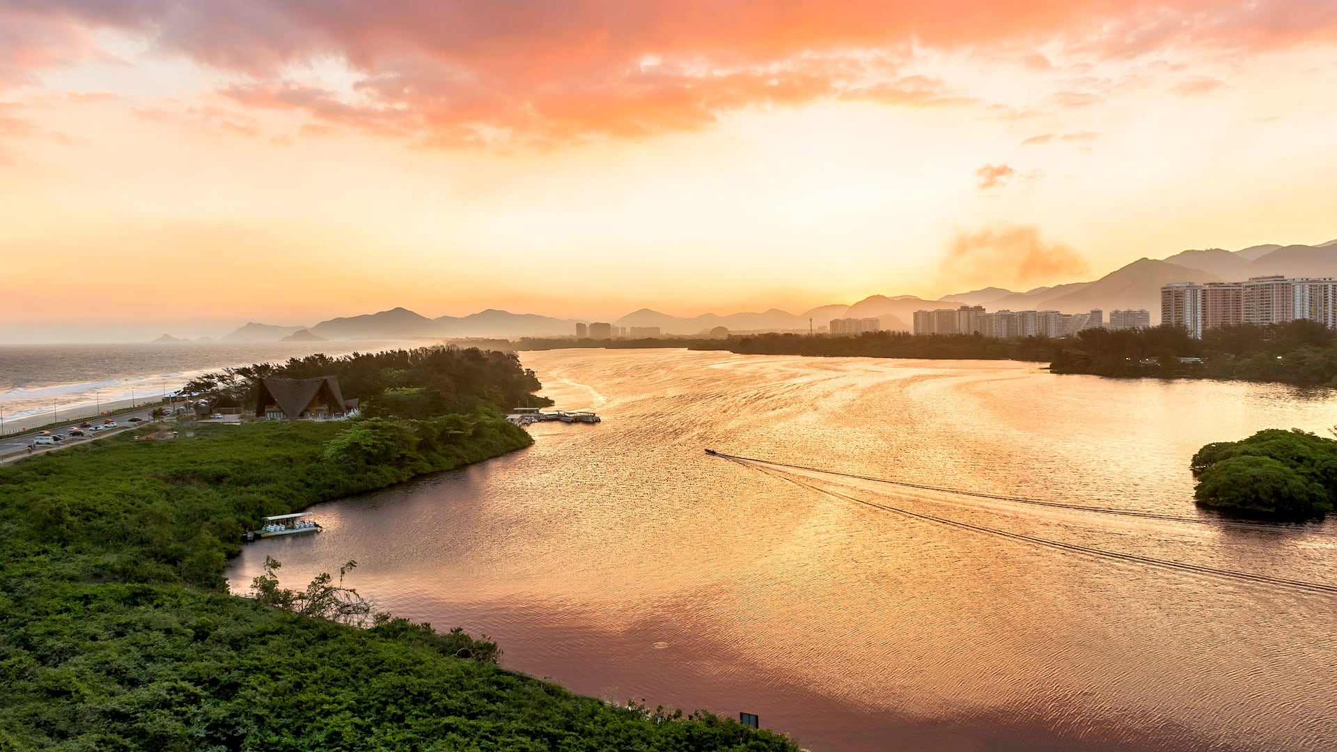 Grand Hyatt Rio de Janeiro Lagoa Marapendi Purple