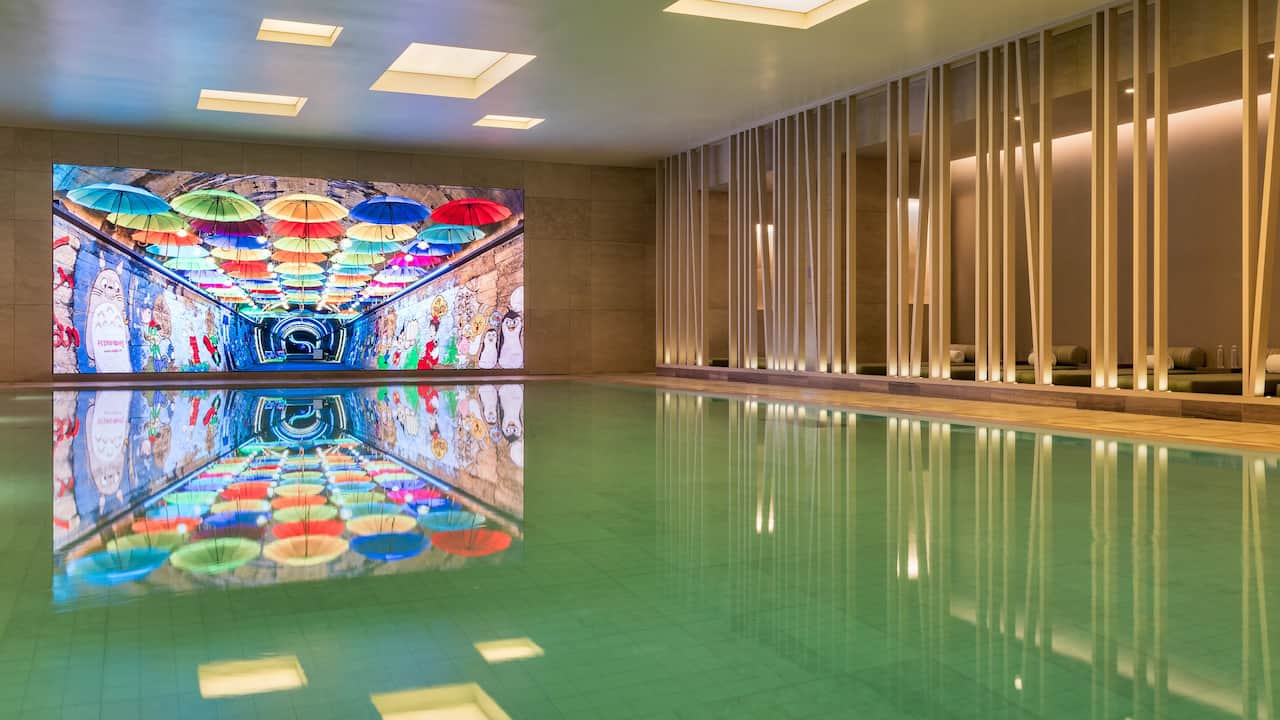 Andaz Seoul Gangnam – Indoor Pool with LEDS Screen