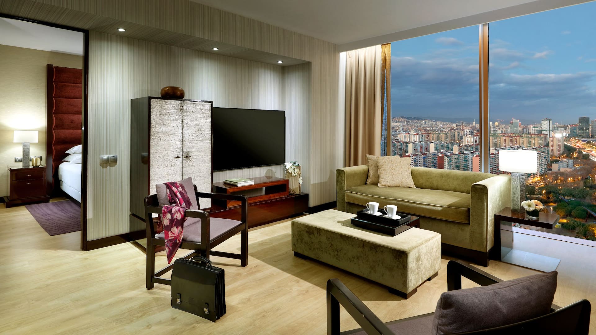 Hyatt Regency Barcelona Tower Executive Suite King Living Area