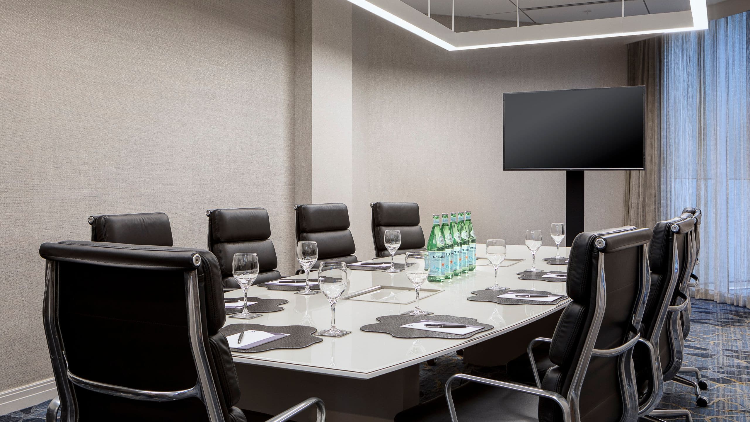 Hyatt Regency Baltimore Inner Harbor Charles Boardroom