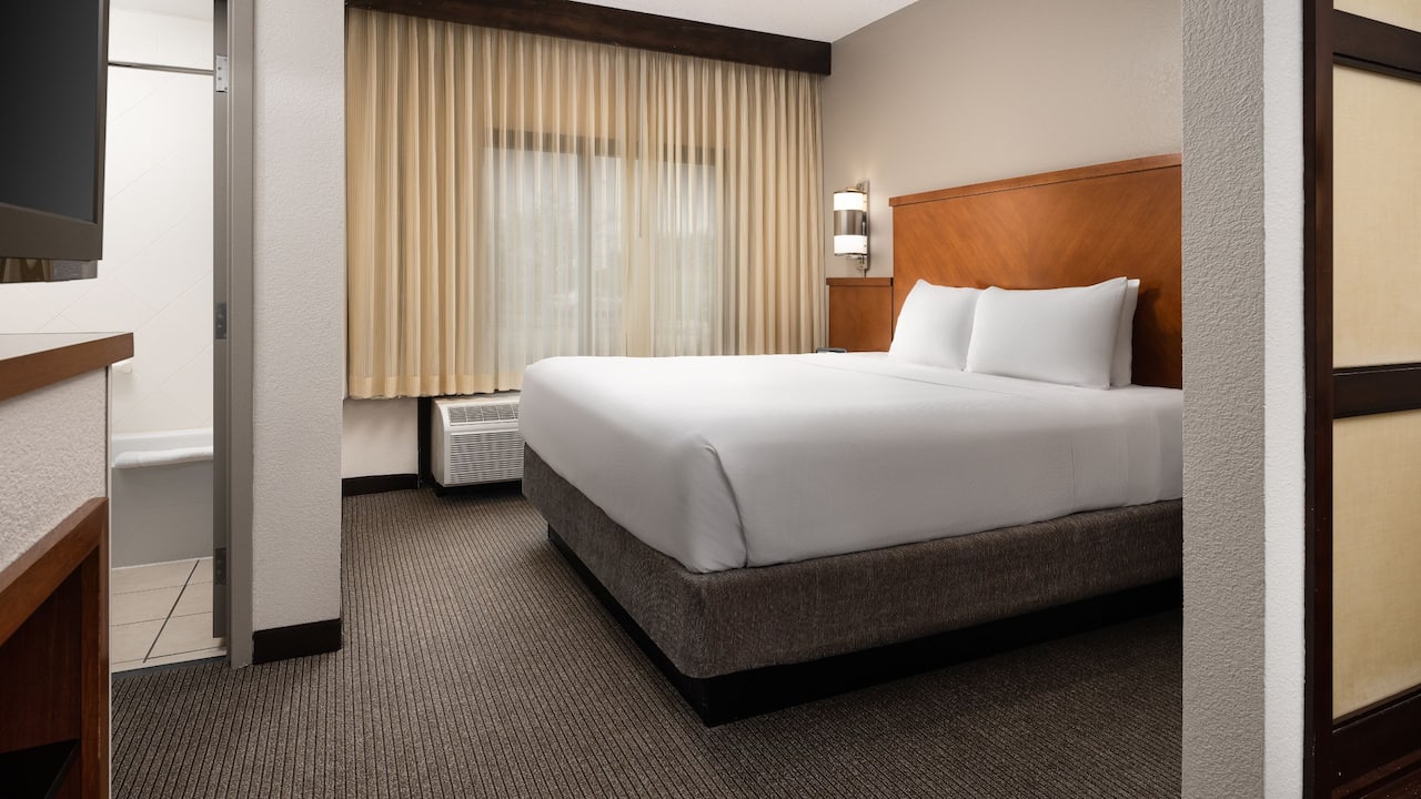 Hotels Near Columbus Zoo in Ohio | Hyatt Place Dublin, OH