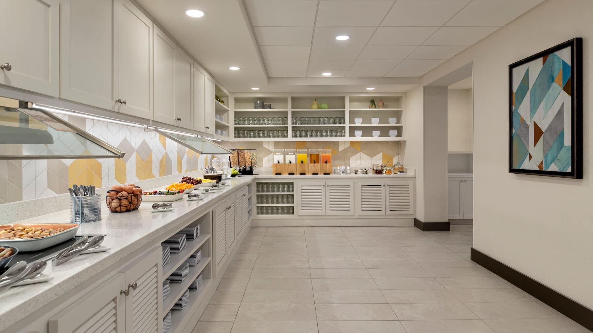 Hyatt Place Tucson-Central Breakfast Bar