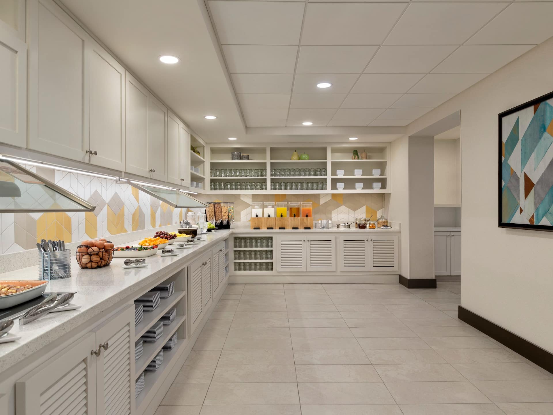 Hyatt Place Tucson-Central Breakfast Bar