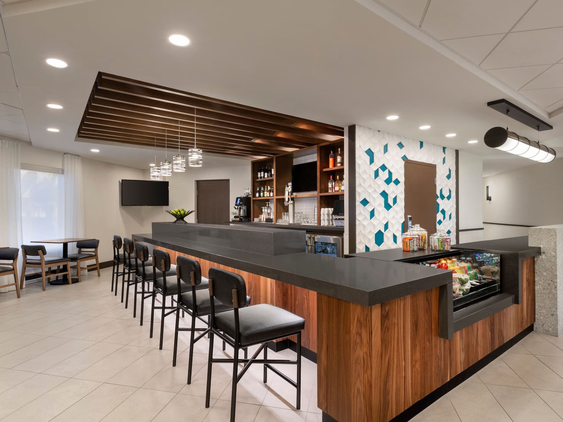 Hyatt Place Tucson-Central Bar