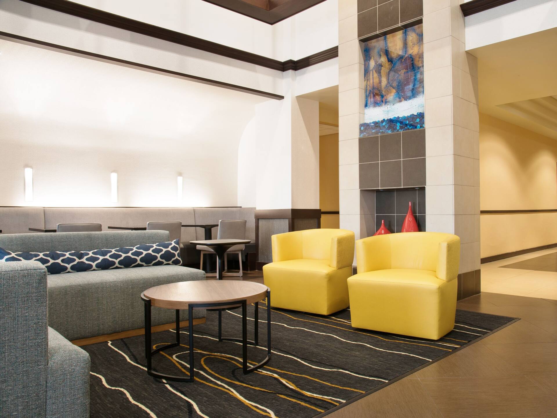 Hyatt Place Minneapolis/Eden Prairie Lobby