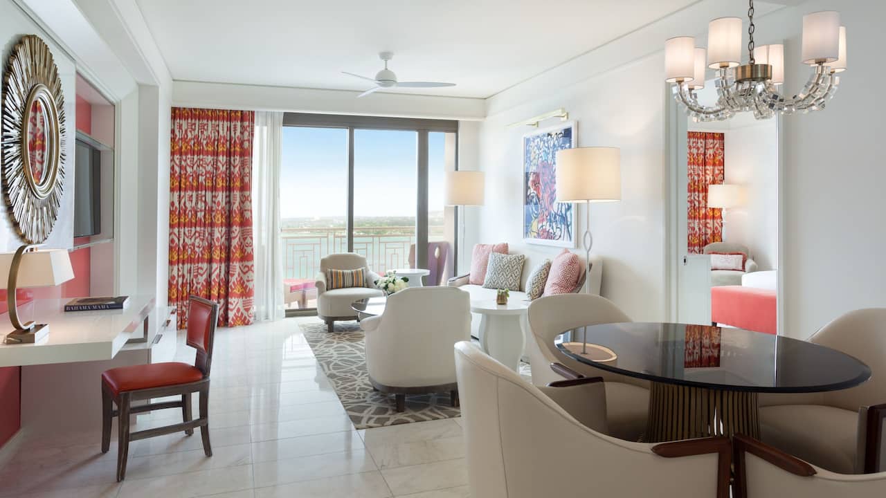 OneBedroom Ocean View Residence with One King Bed (East Tower) Grand