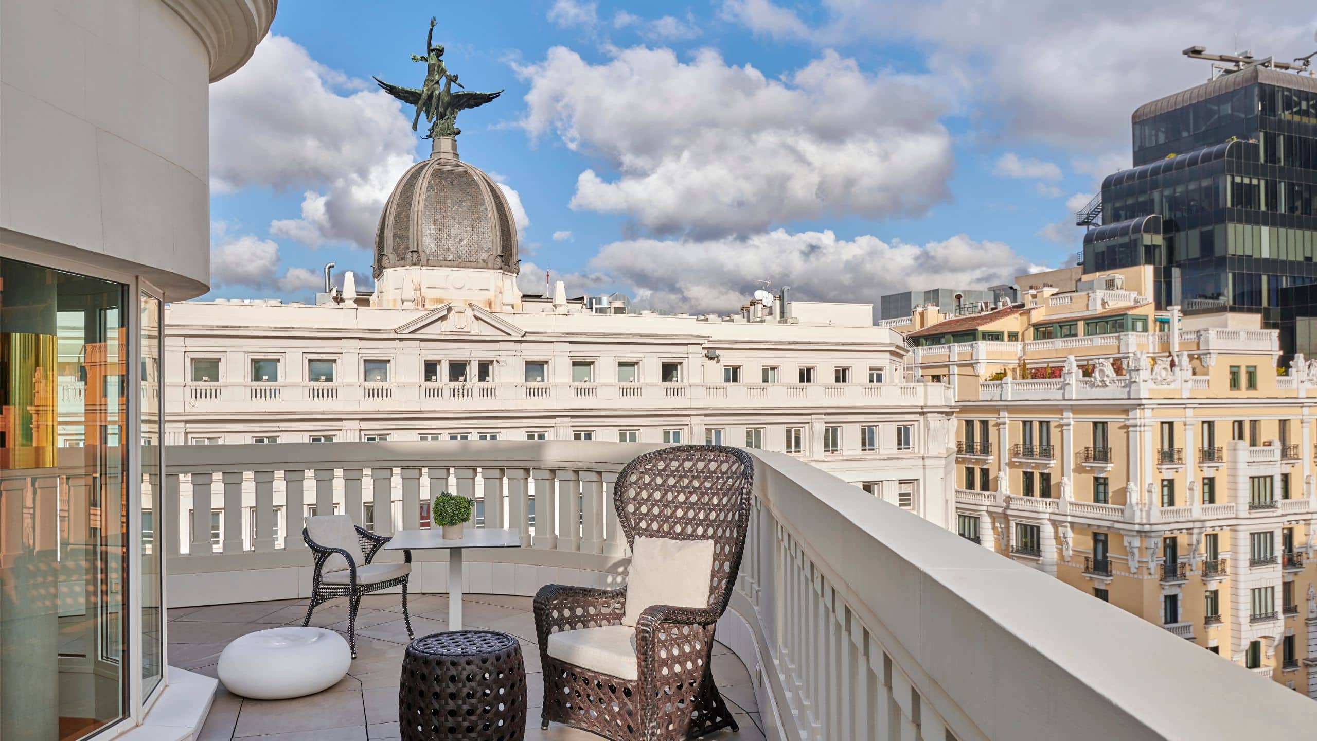 Hyatt Centric Gran Via Madrid Fennix Suite Terrace