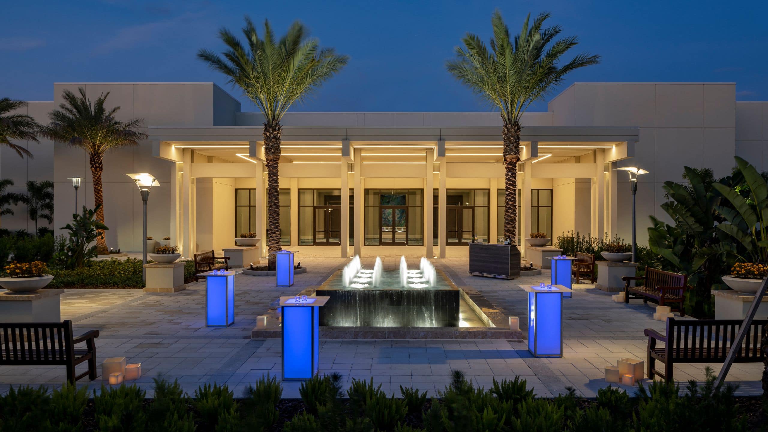 Meeting Rooms In Orlando Hyatt Regency Grand Cypress Resort   Hyatt Regency Grand Cypress P710 Windsong Fountain At Night.16x9 