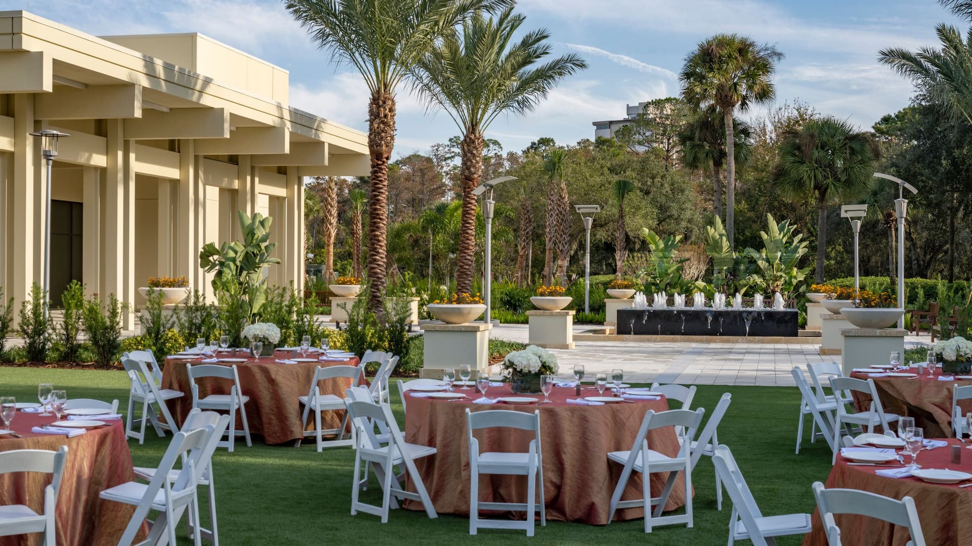 Hyatt Regency Grand Cypress Windsong Lawn