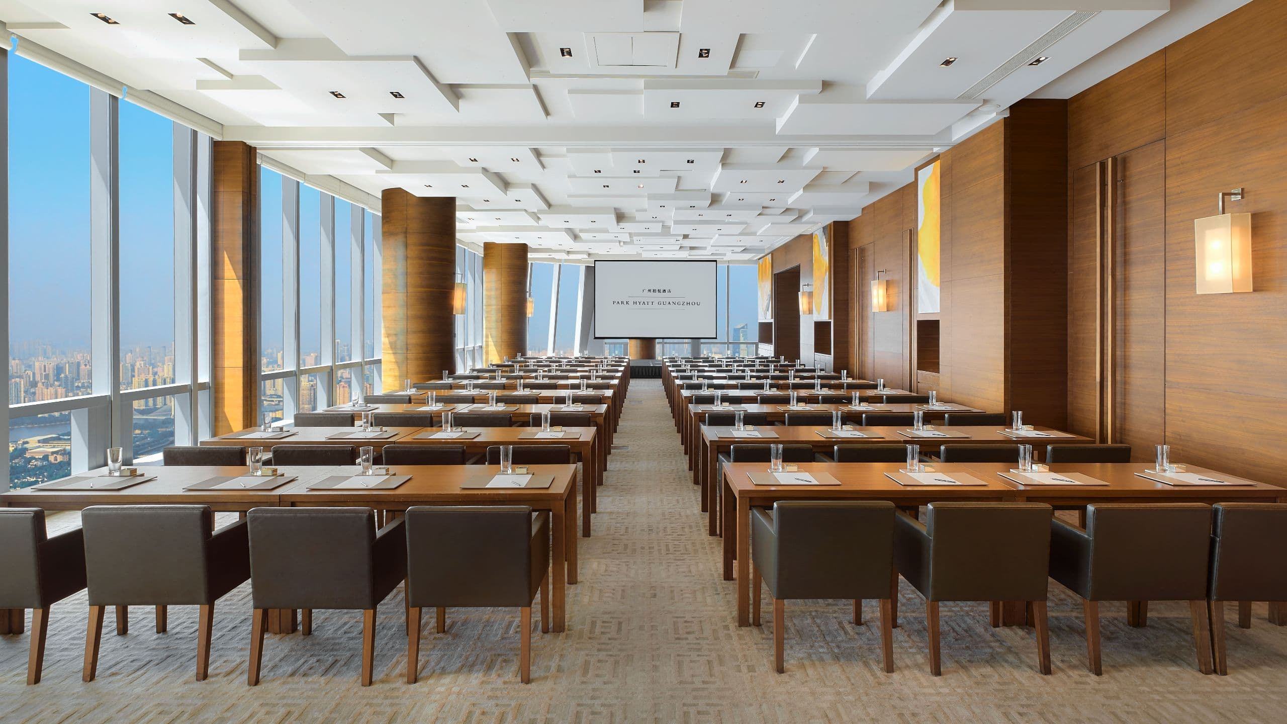 第 3，共 3 Park Hyatt Guangzhou Meeting Rooms Salon 1 and 2