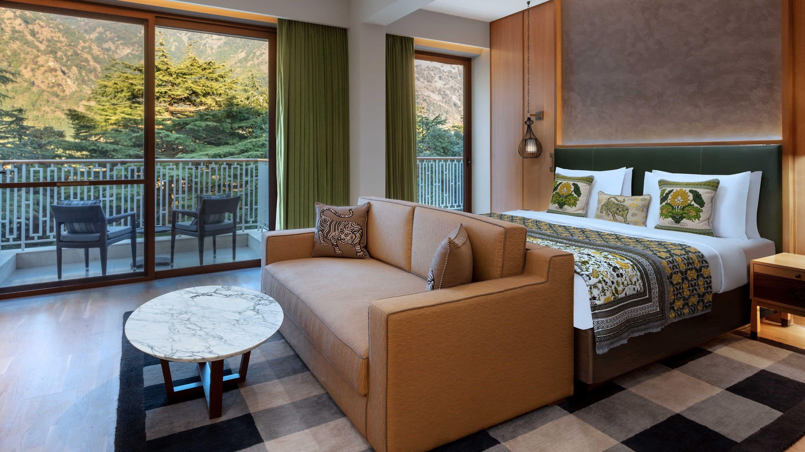 King Bed Balcony Club Access