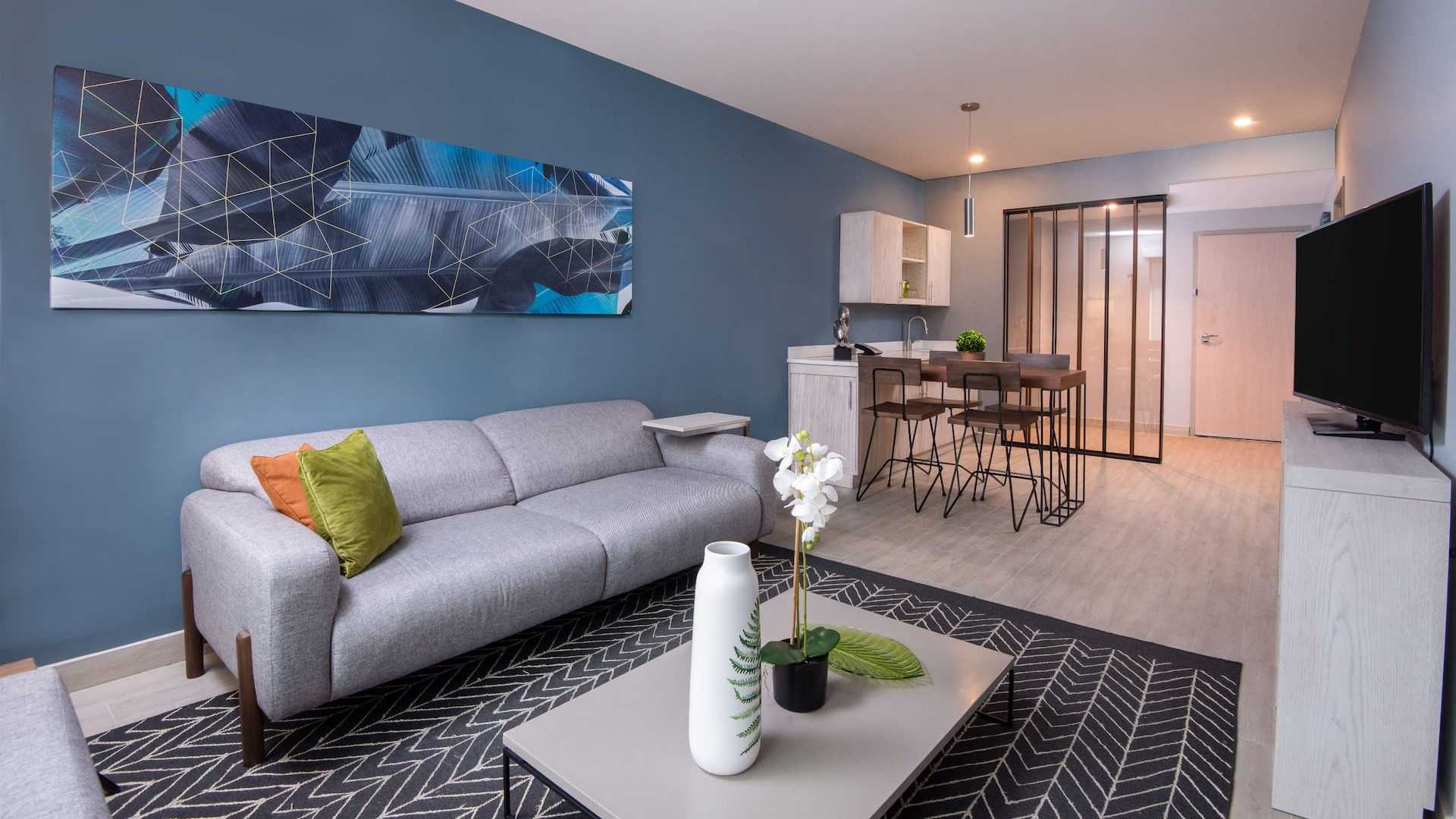 2/3 Hyatt Place San Pedro Sula King Suite Kitchen View