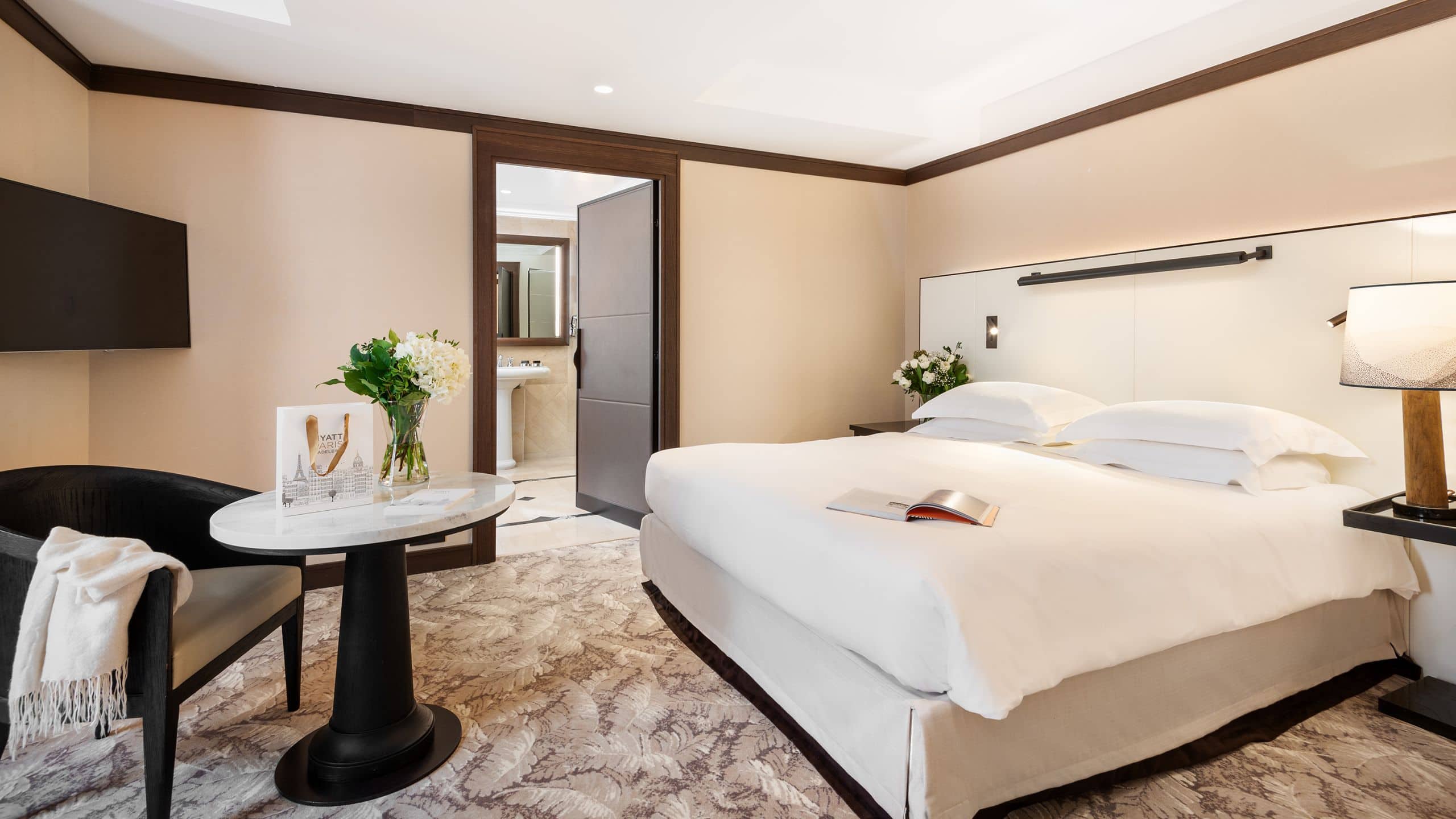 Hyatt Paris Madeleine Hyatt Suite Room