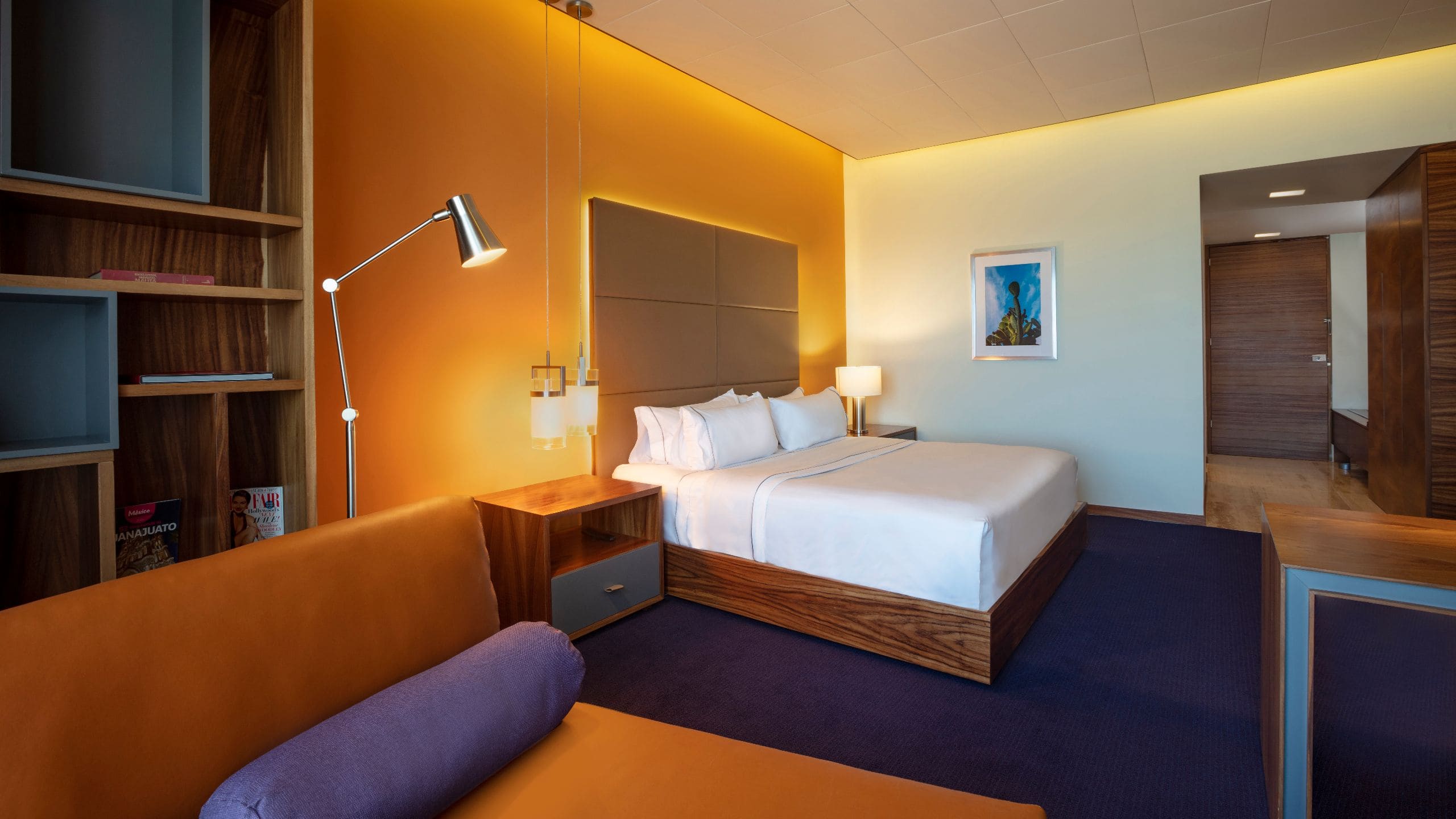 Hyatt Centric Campestre León King Guestroom