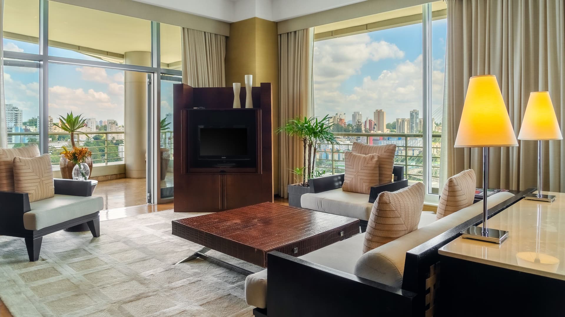 Grand Hyatt São Paulo Presidential Suite Living Room