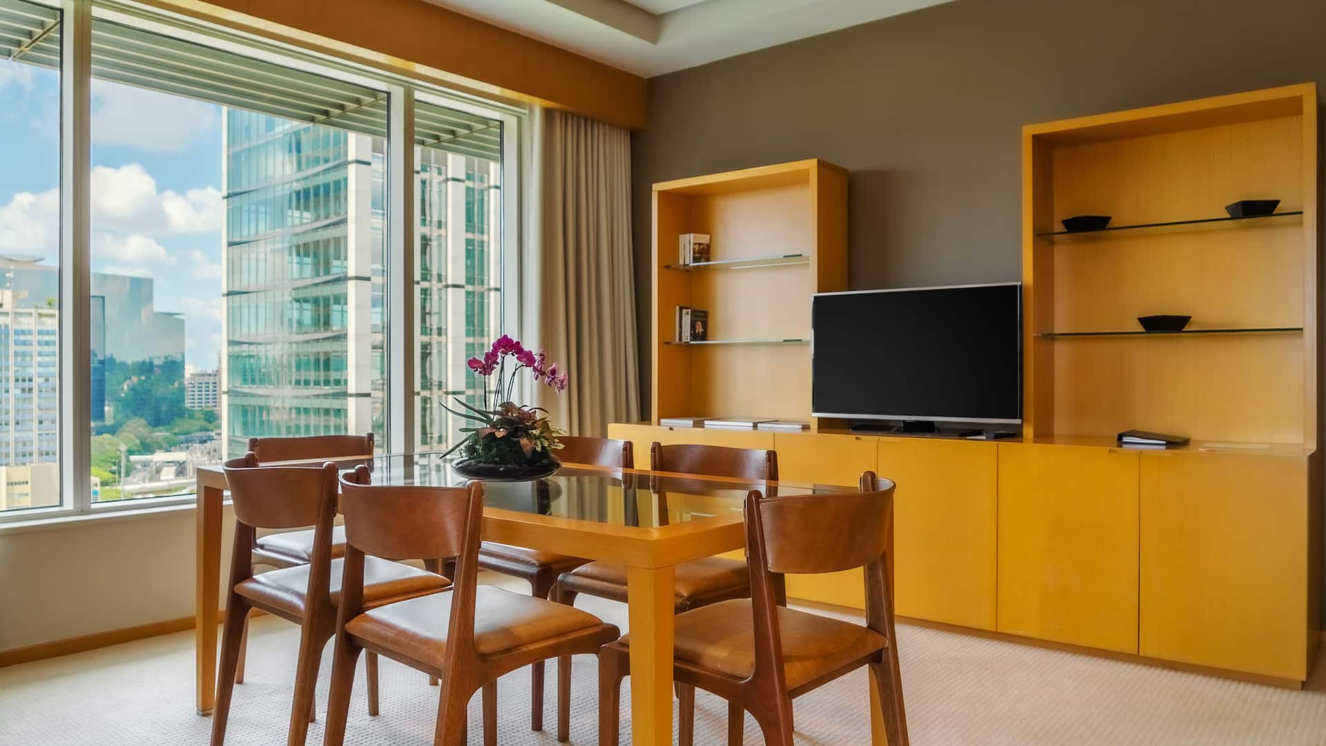 Grand Hyatt São Paulo Residential Dining Area