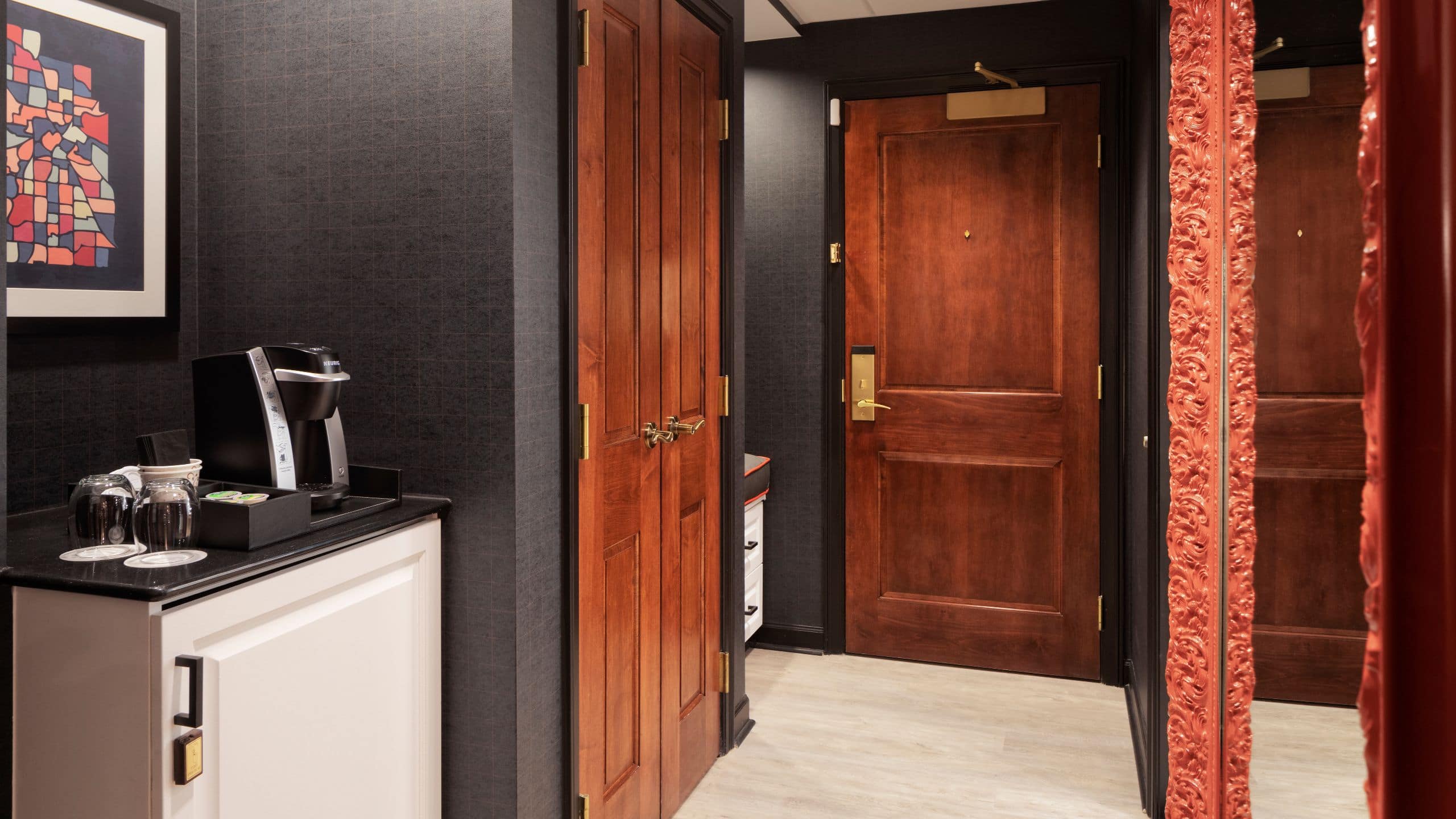 Hyatt Centric Downtown Minneapolis Guest Room Entry