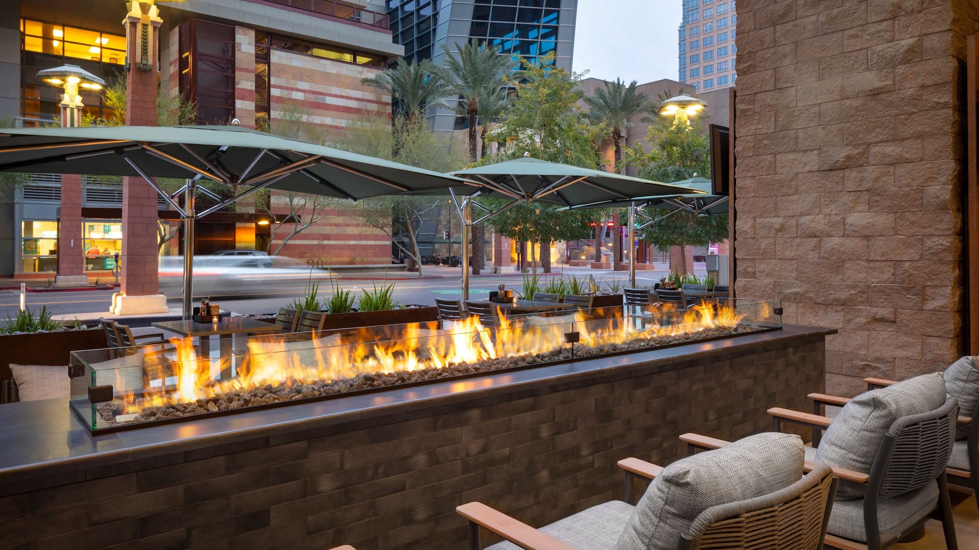 Hyatt Regency Phoenix Patio