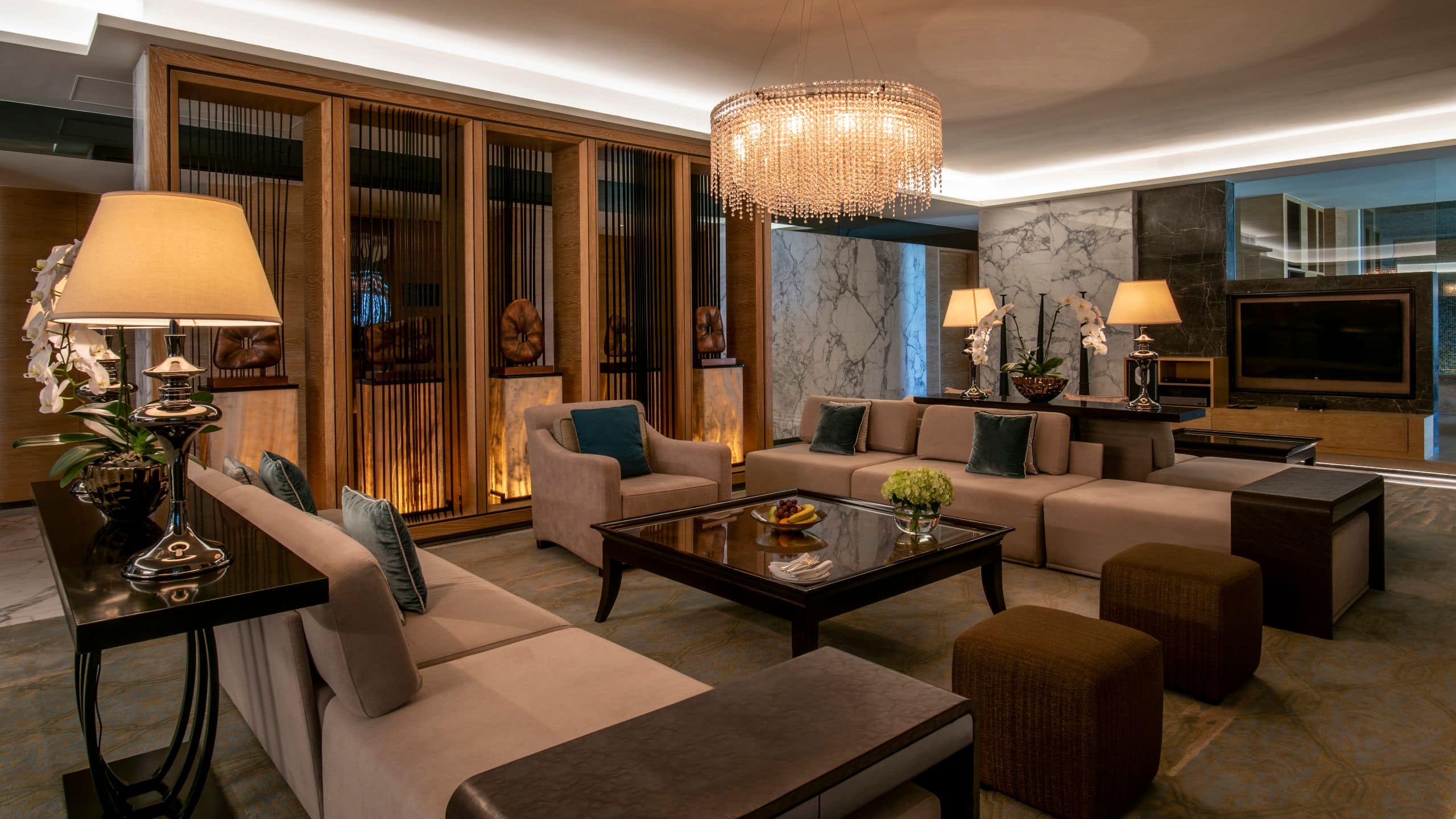 2 de 11 Park Hyatt Abu Dhabi Hotel and Villas Presidential Suite Living Room