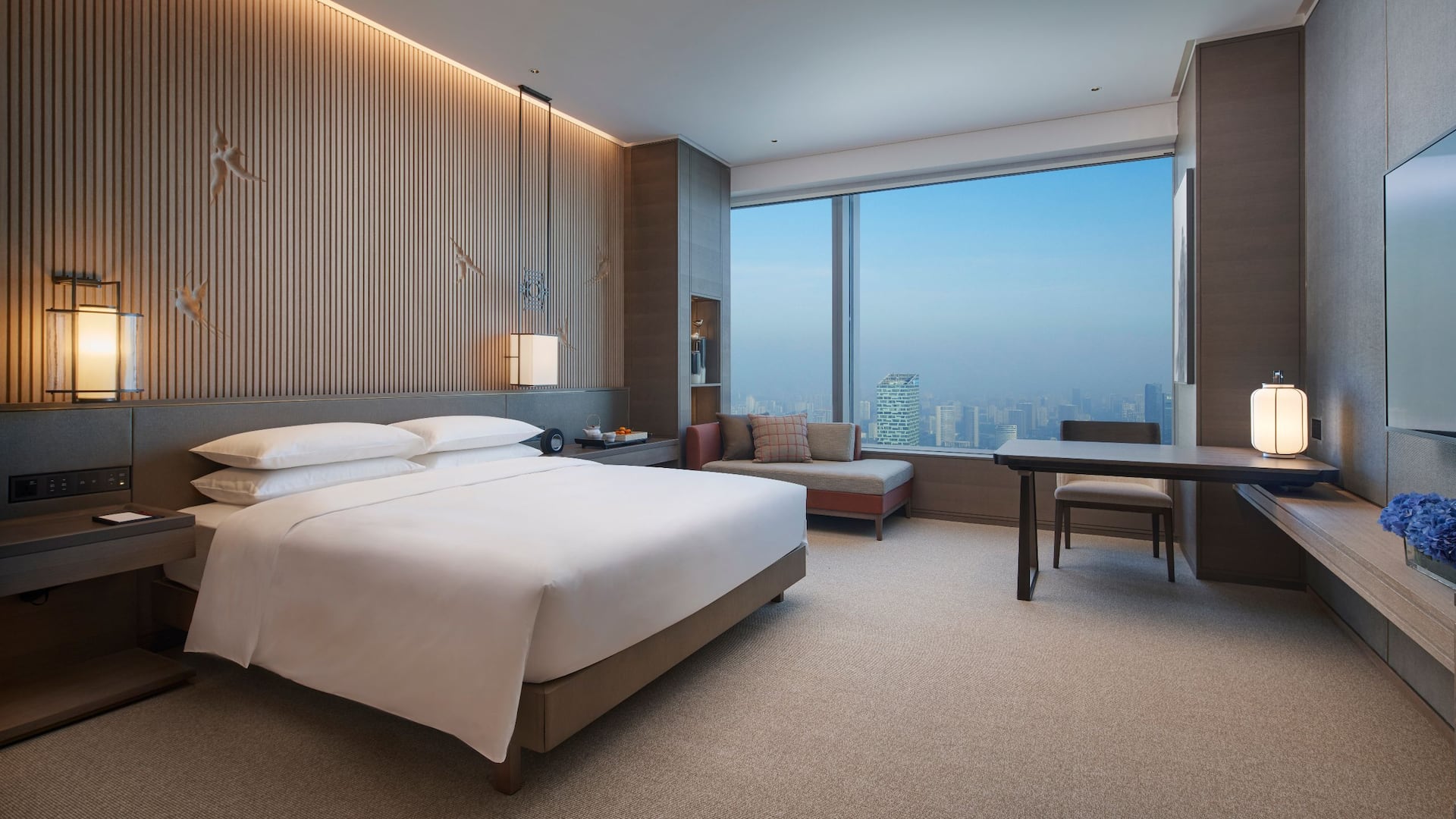 1 of 2 Grand Hyatt Hefei King Deluxe Guestroom