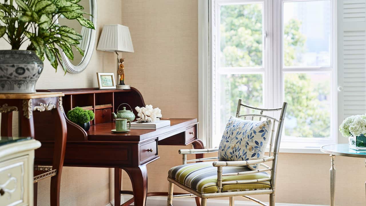 Park Hyatt Saigon Twin Bed and King Desk Area