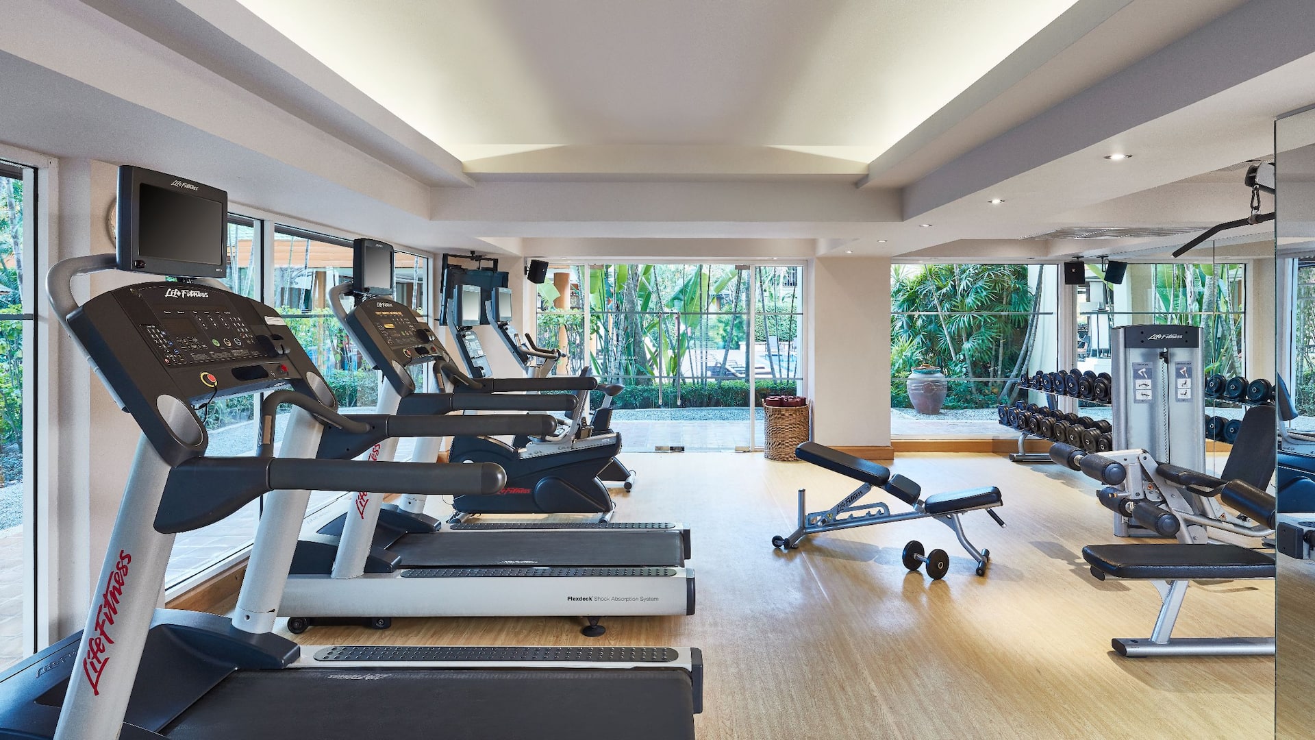Hyatt Regency Hua Hin Gym
