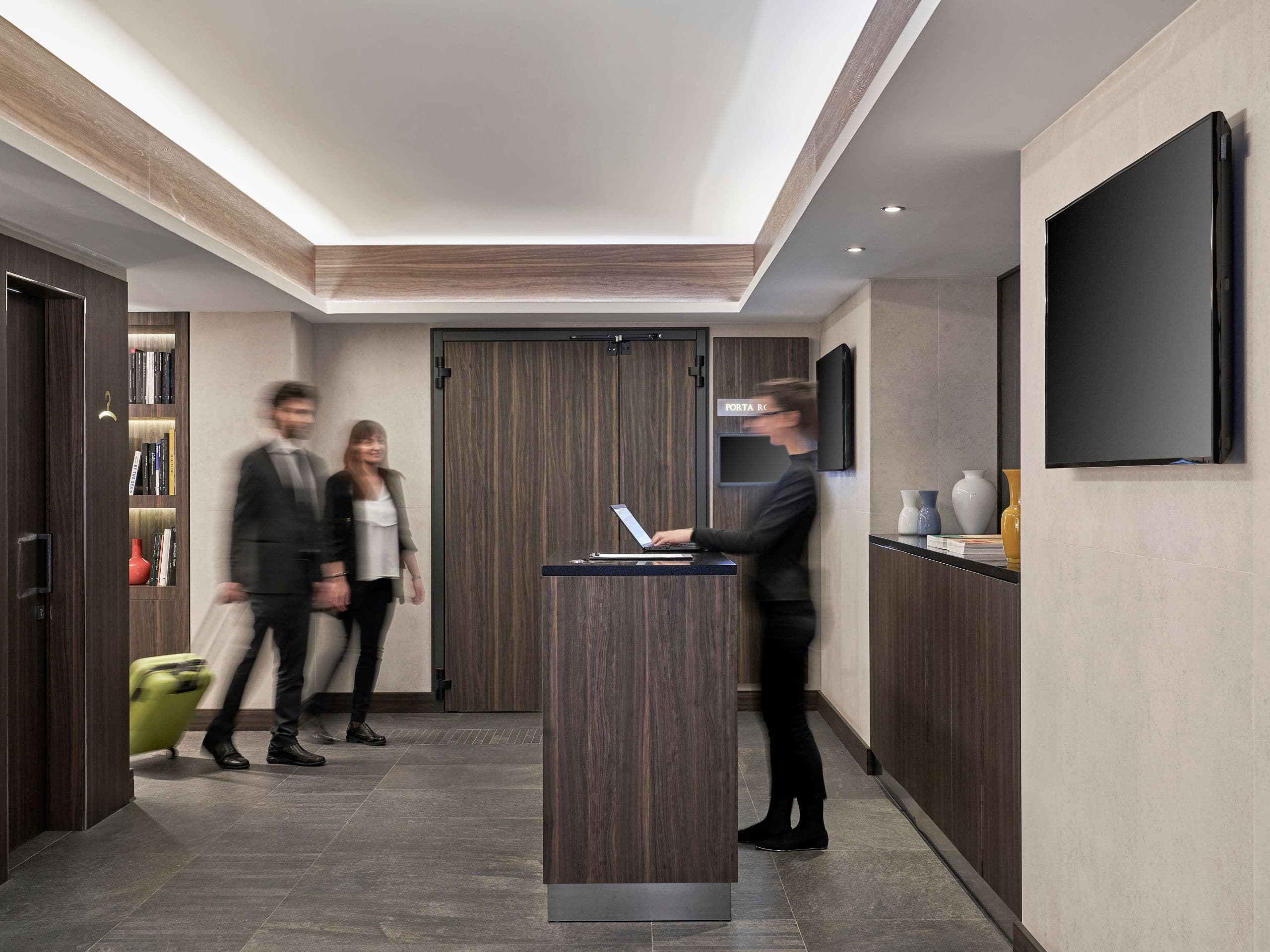Hyatt Centric Milan Centrale Meeting Room Foyer People
