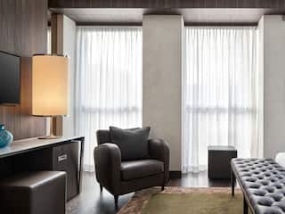 Hyatt Centric Milan Centrale Deluxe King Room