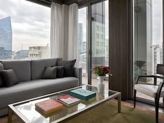 Hyatt Centric Milan Centrale Skyline Suite Living Room