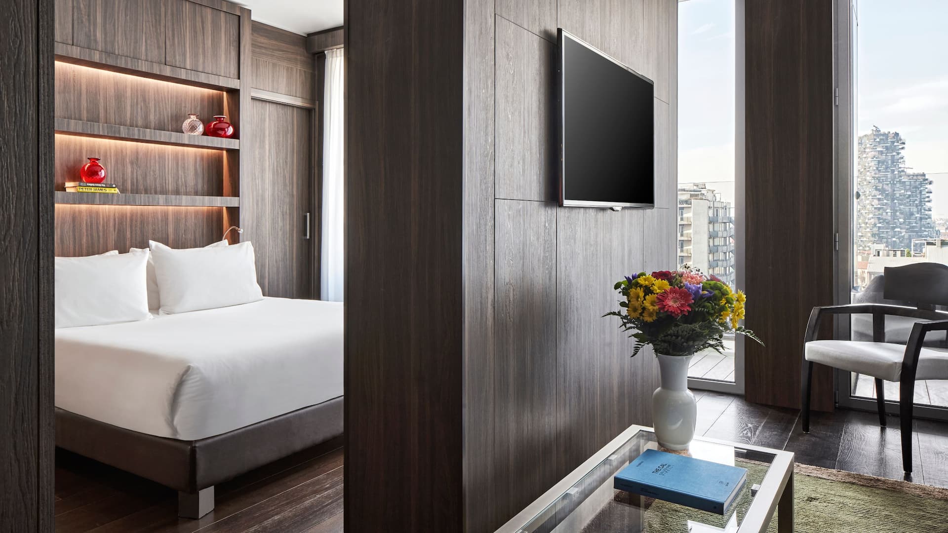 4 of 5 Hyatt Centric Milan Centrale Terrace Suite