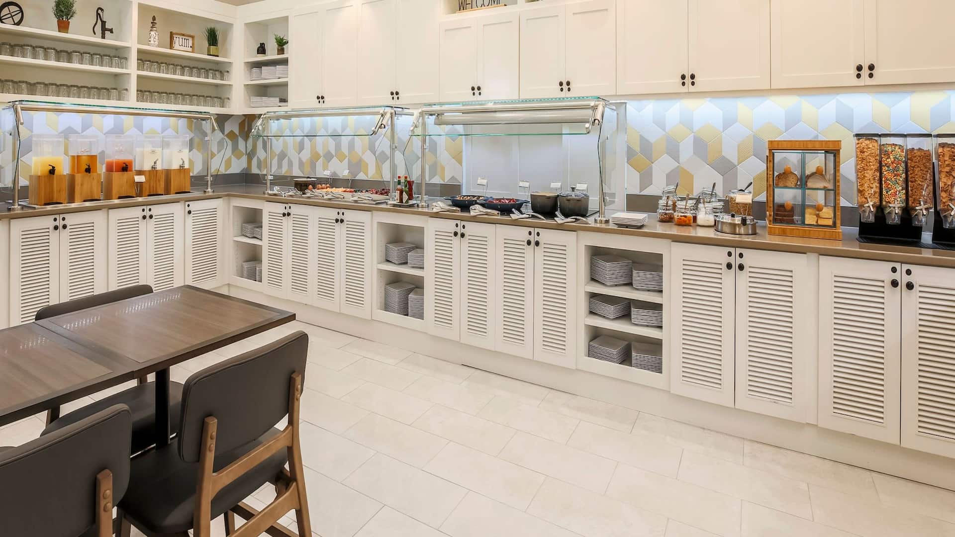 Hyatt Place Waco - South Breakfast