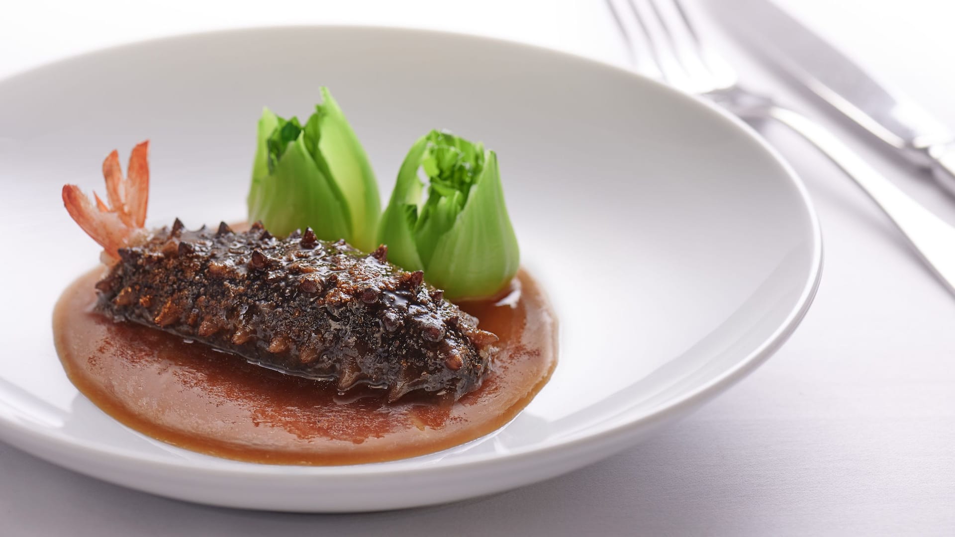 Hyatt Regency Hong Kong, Tsim Sha Tsui The Chinese Restaurant Stuffed Sea Cucumber Shrimp Roe Sauce