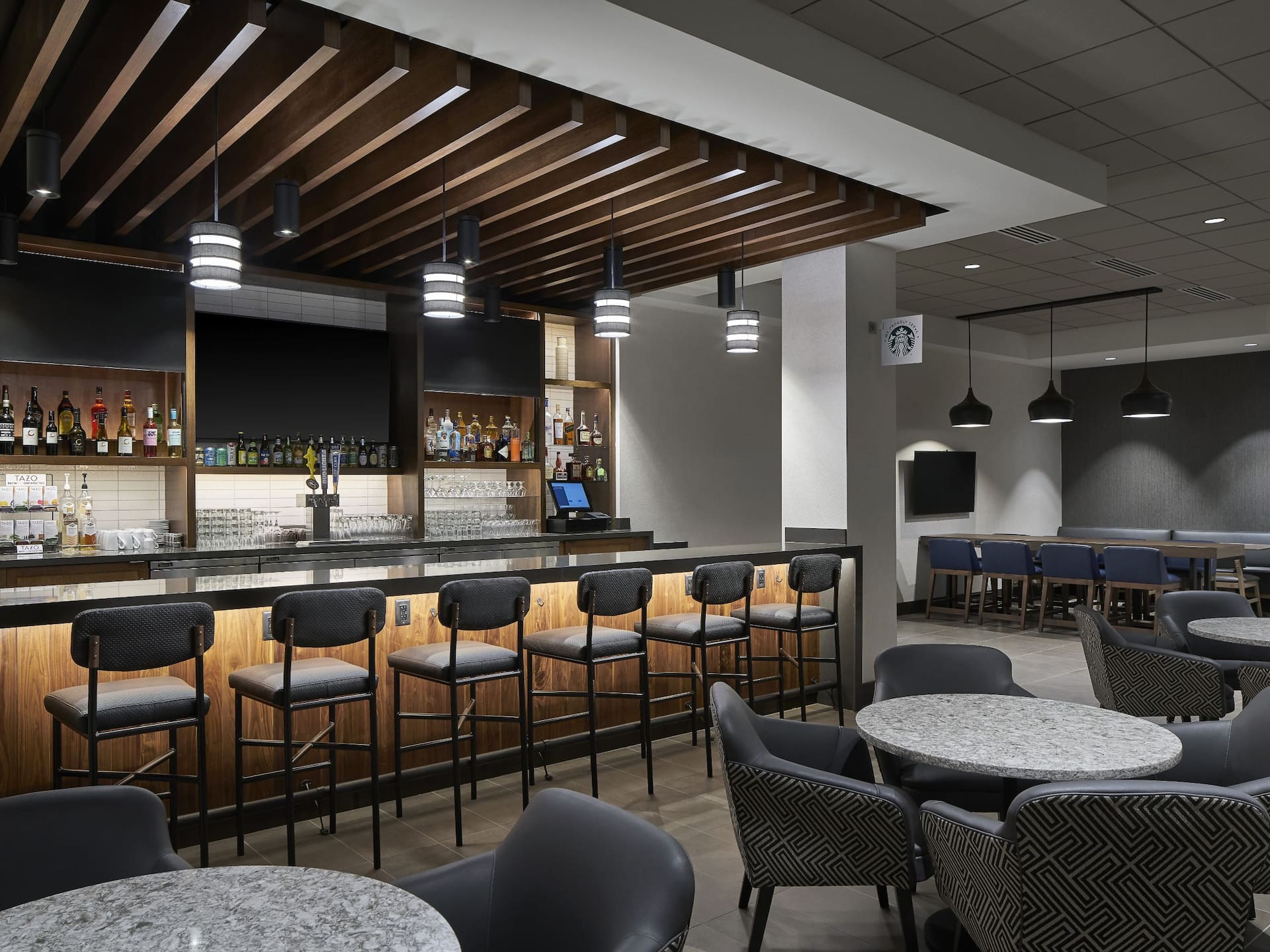 Hyatt Place Wilmington Riverfront Coffee to Cocktails Bar