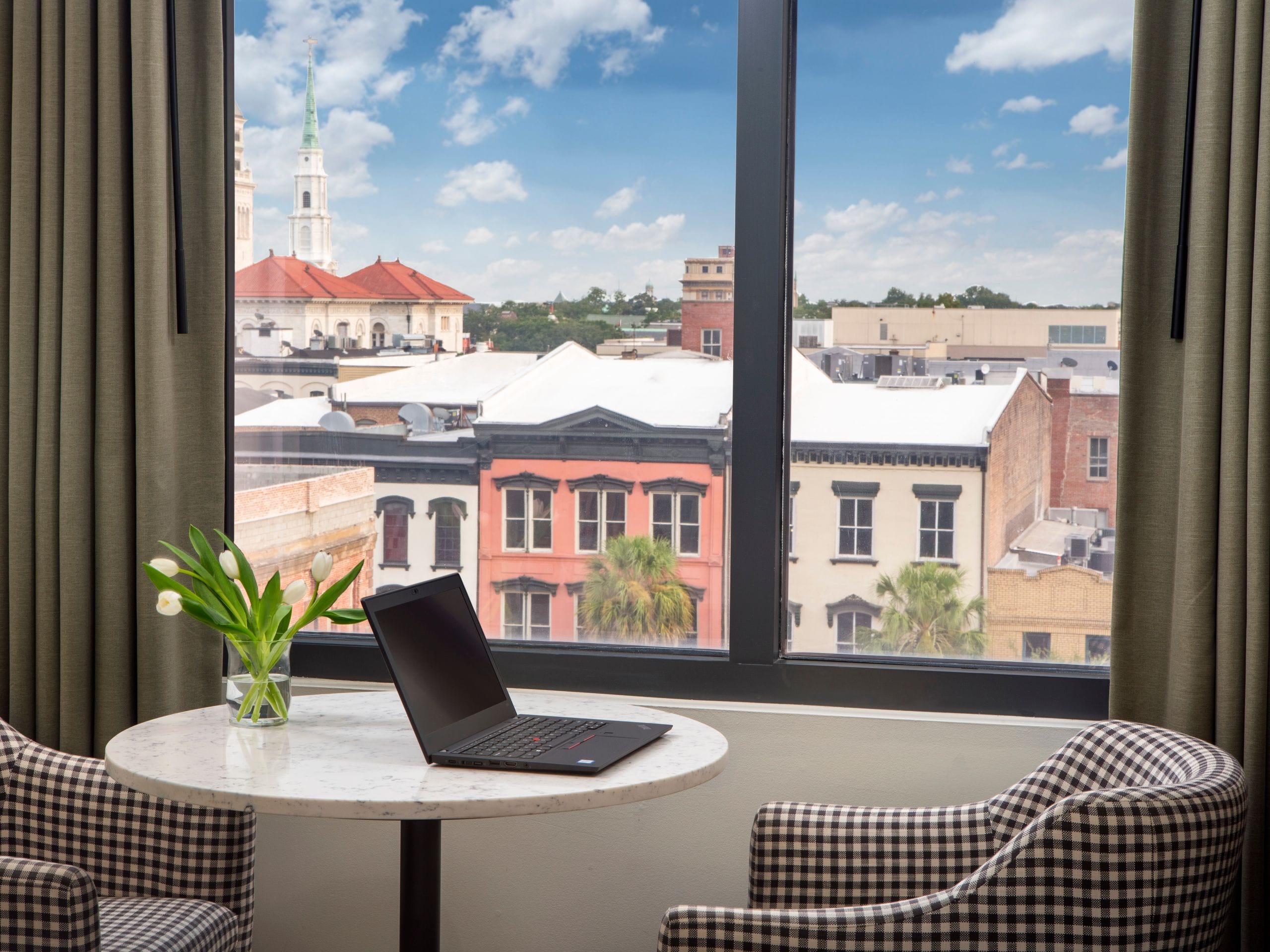 Andaz Savannah Guestroom Table Detail