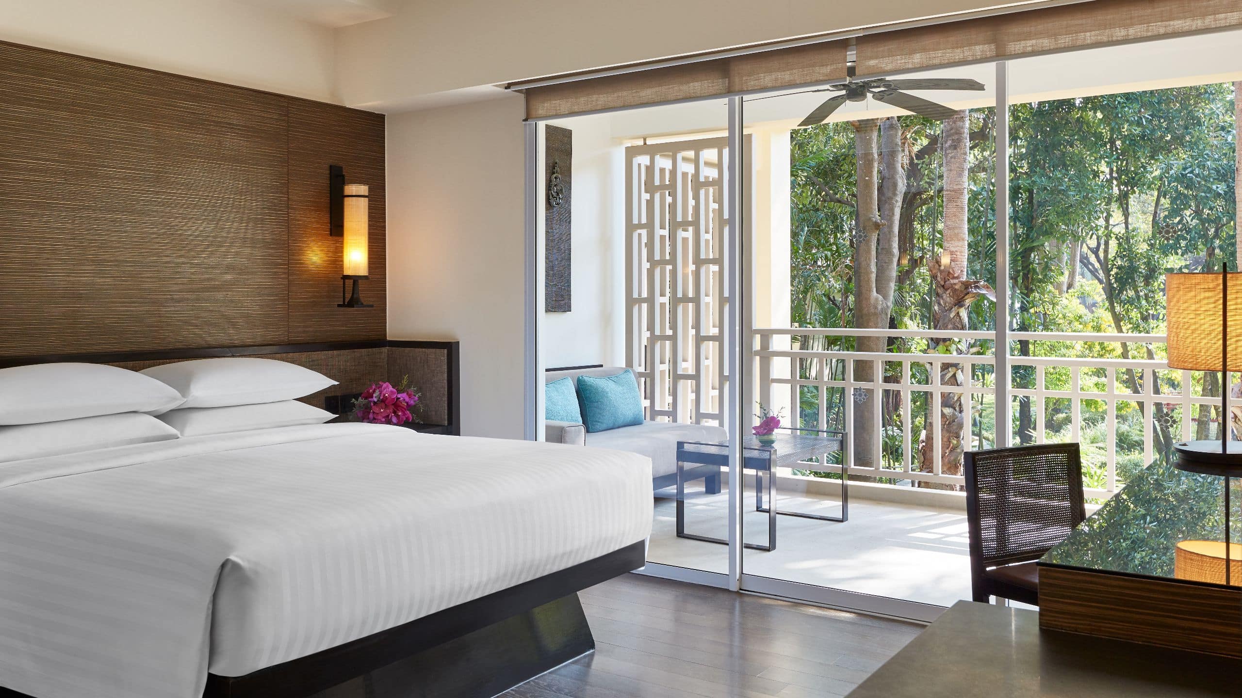 hyatt regency hua hin regency executive suite bedroom