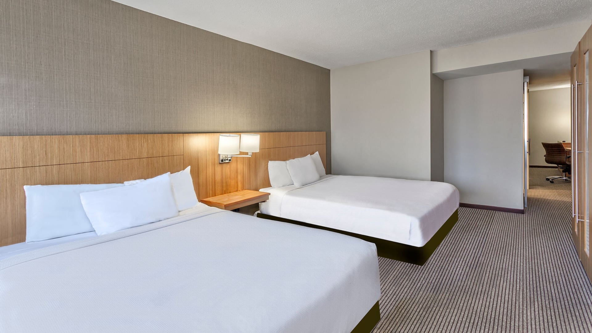 Hyatt Place Minneapolis/Downtown Queen Beds