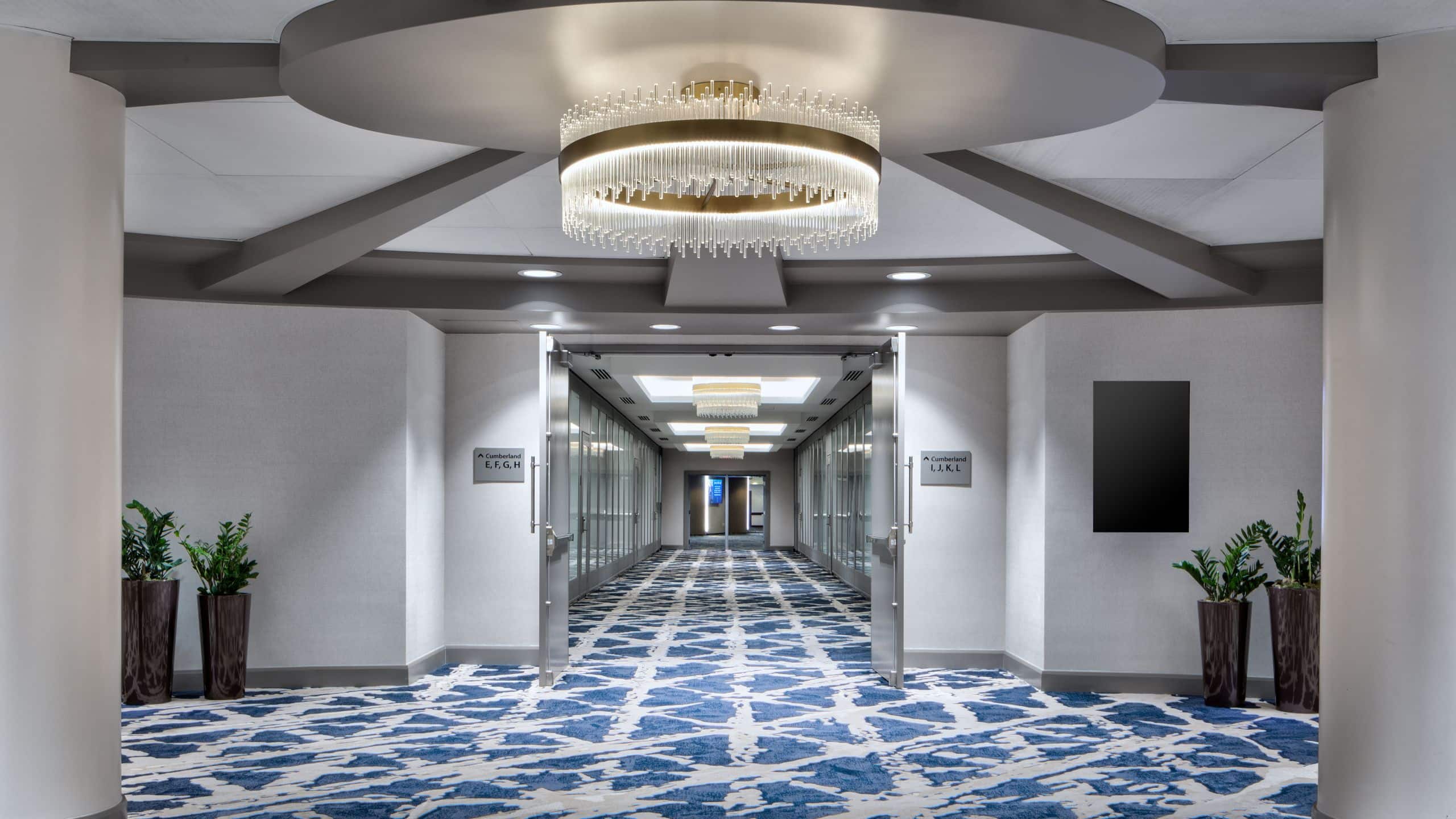 Hyatt Regency Dallas Cumberland Hall Entrance