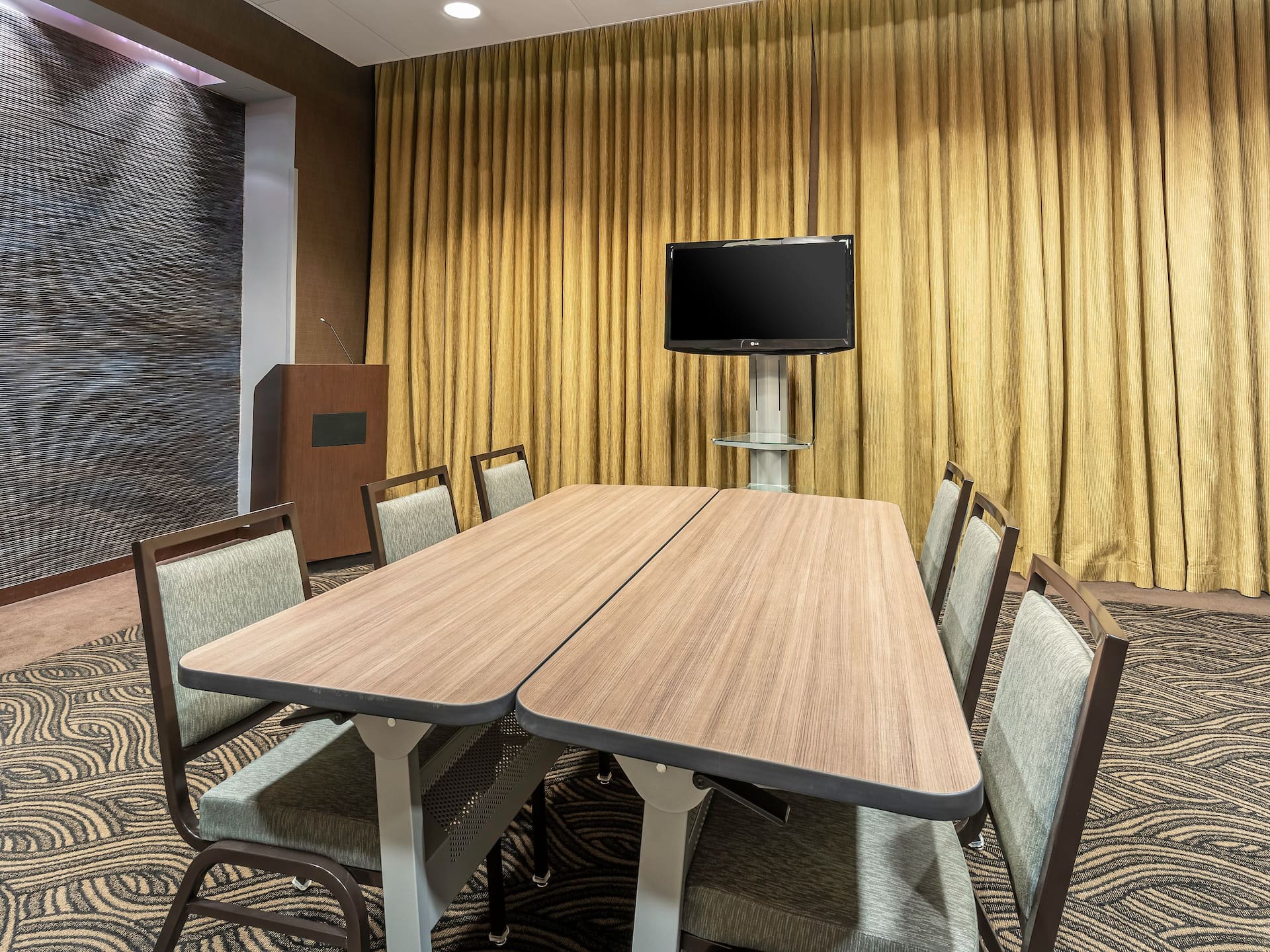 Hyatt House Richmond / Short Pump Meeting Space