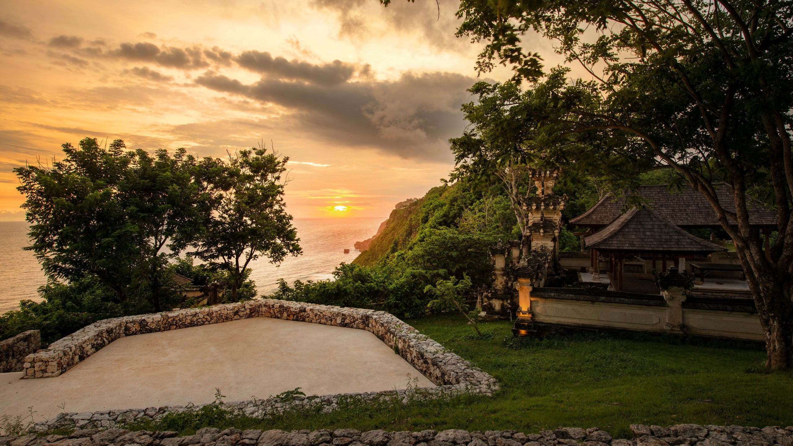 1 of 1 Alila Villas Uluwatu Sunset Cliff Edge Temple View