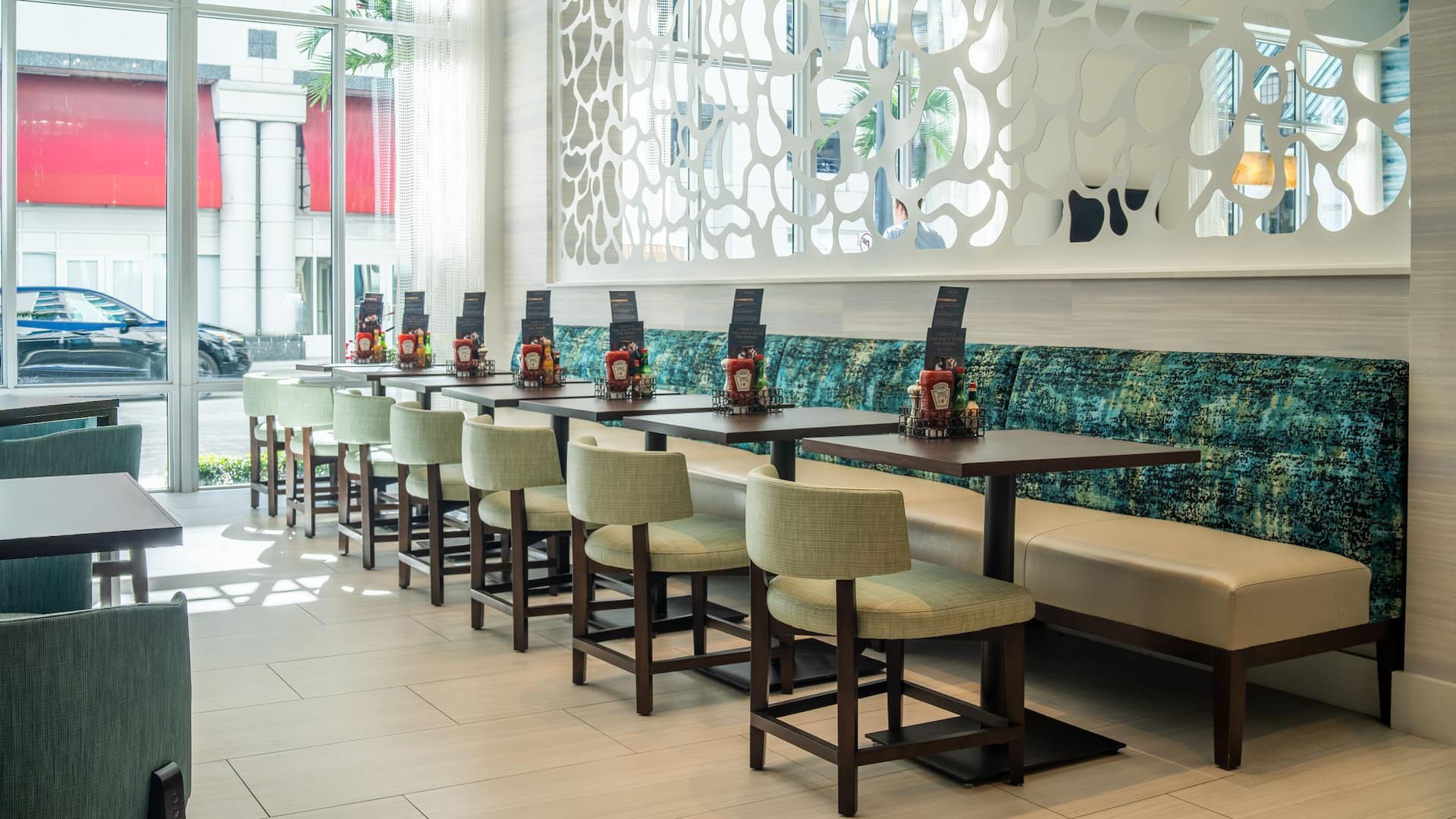 Hyatt Place West Palm Beach/Downtown Breakfast Lounge