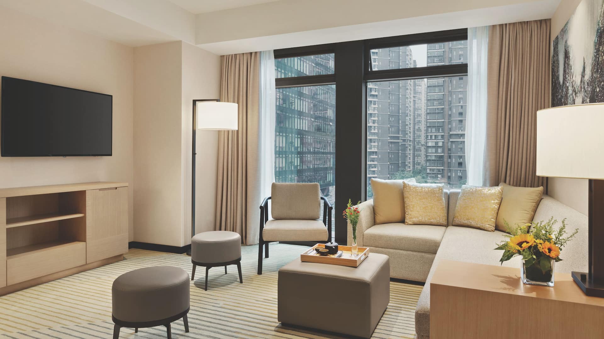 Hyatt Place Chengdu Pebble Walk Suite Two Twin Beds w Sofa Bed