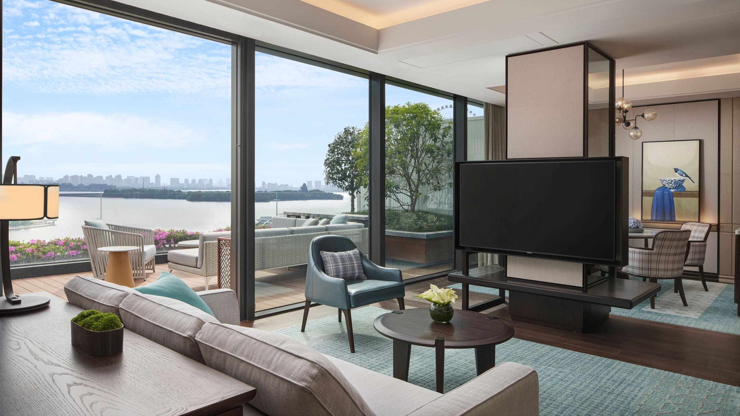 Park Hyatt Suzhou Lake View Suite Room Living Room