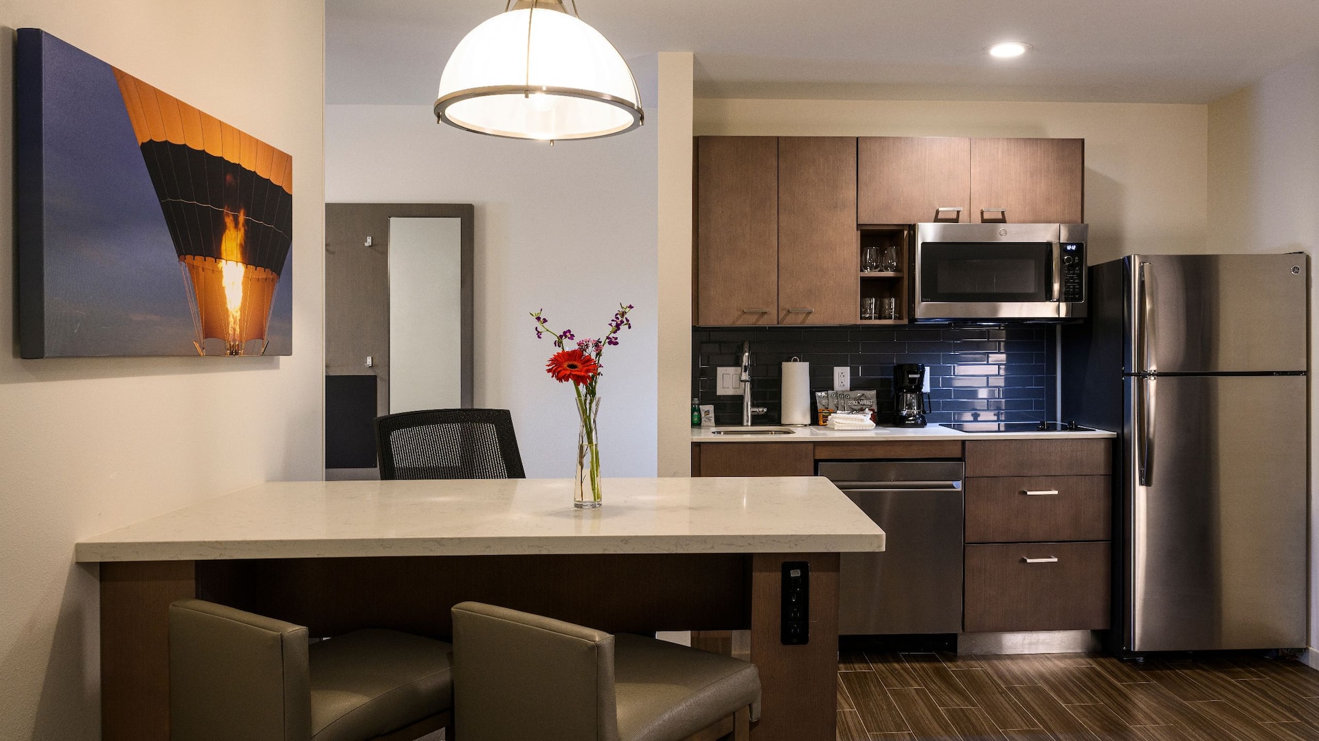 Hyatt House Indianapolis / Fishers Queen Kitchen ADA