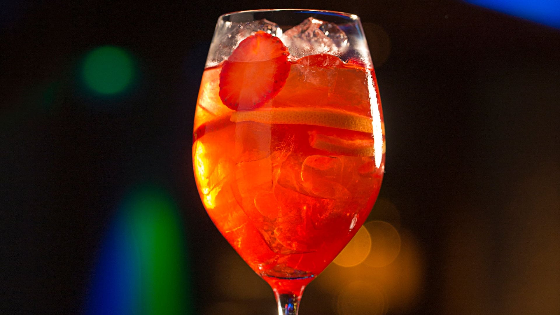 Grand Hyatt Dalian VIVA Cocktail Sunset