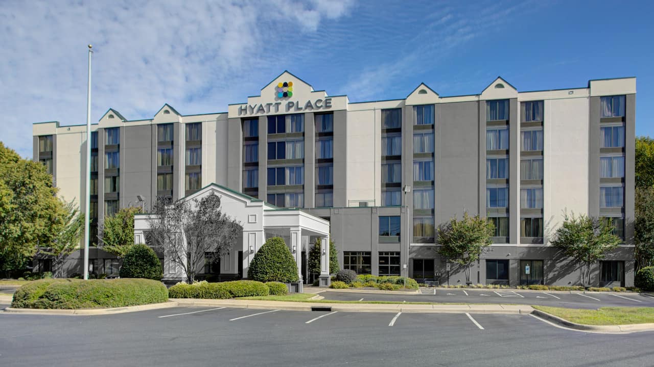 Hotels Charlotte NC Exterior View of Hyatt Place Charlotte Airport / Tyvola